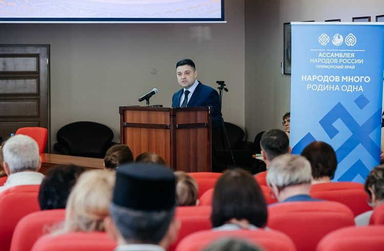 Александр Худоложный Оксана Шишенко (Правительство Приморского края)