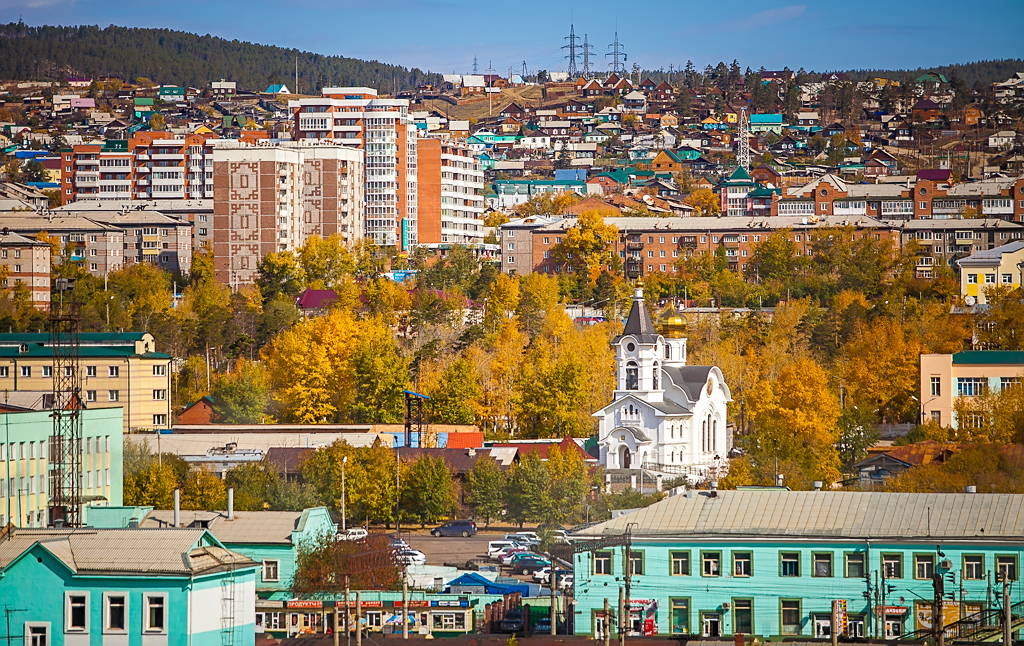 Теплая улан удэ. Улан-Удэ. Улан Удэ город природа. Улан Удэ осенью. Бурятия Улан-Удэ.