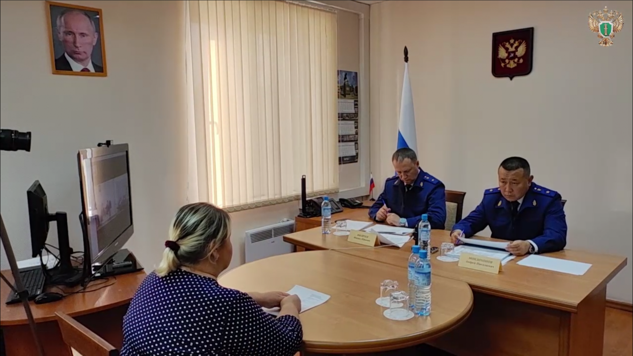 В Бурятии мать погибшего военнослужащего отсудила арестованные деньги прокуратура Бурятии