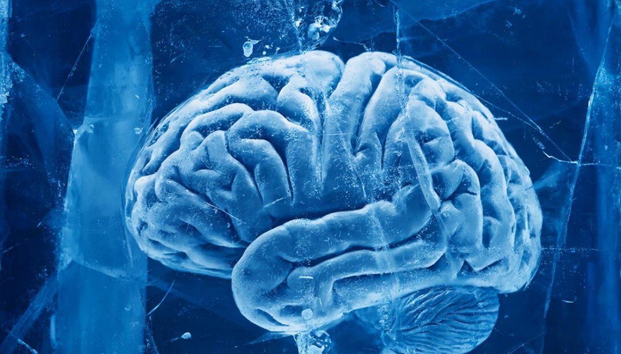 Ваш ум намного крепче льда, если справитесь на 9/9 - зимний ТЕСТ ИИ Kandinsky (18+)