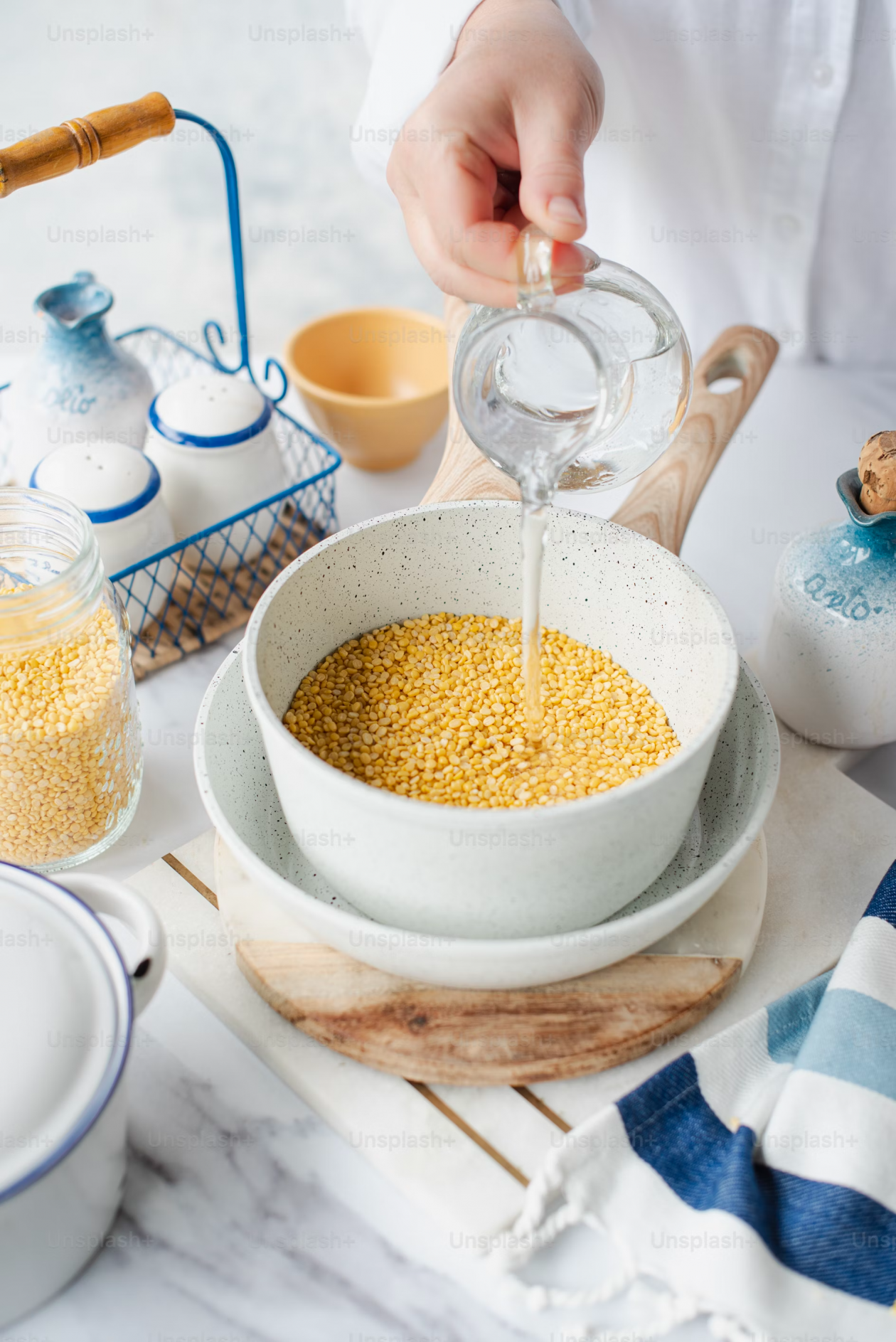 Больше не горчит, а тает во рту: как приготовить идеальную пшенную кашу? unsplash.com