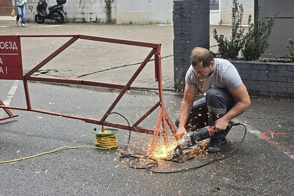 Власти Сочи усилили борьбу с незаконными парковочными ограничителями Пресс-служба администрации Сочи