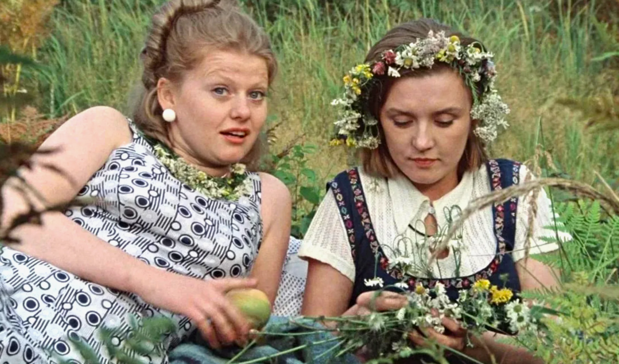 Скриншот Кадр из сериала &quotМосква слезам не верит&quot (18+)