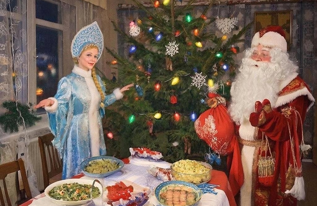 Новый год по-советски: эти 7 традиций в момент вспомнят те, кто застал СССР - ТЕСТ ИИ GigaChat (18+)