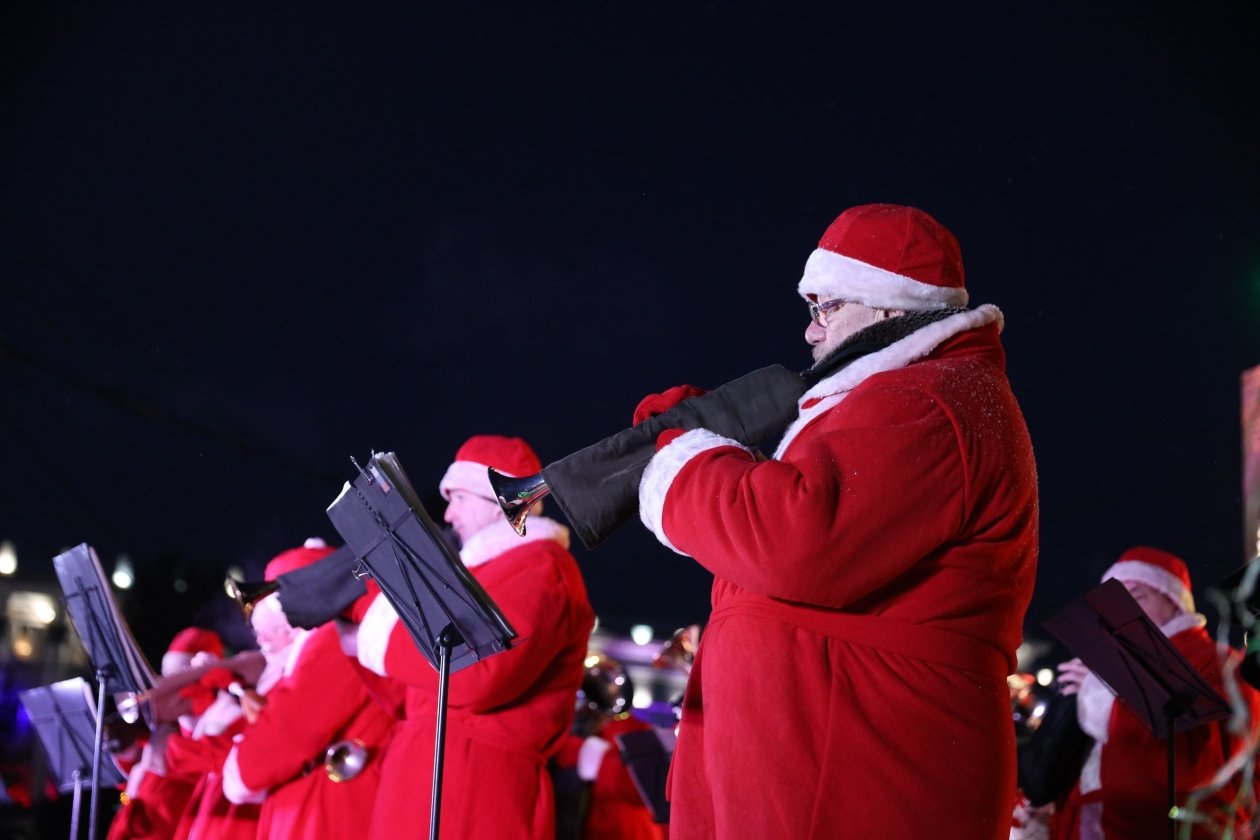 Делегация принимает участие в фестиваля льда мэрия Улан-Удэ