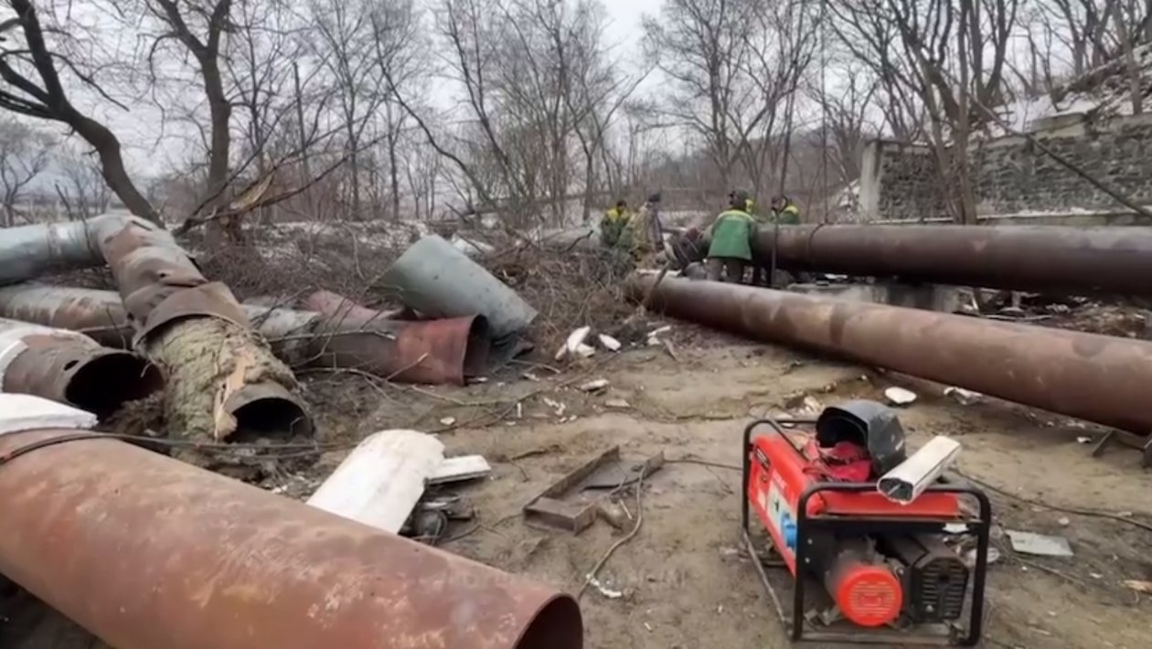 ЧС на магистральной теплотрассе оставила без тепла более 7 тысяч жителей Находки скрин с видео тг-канала (18+) губернатора Кожемяко