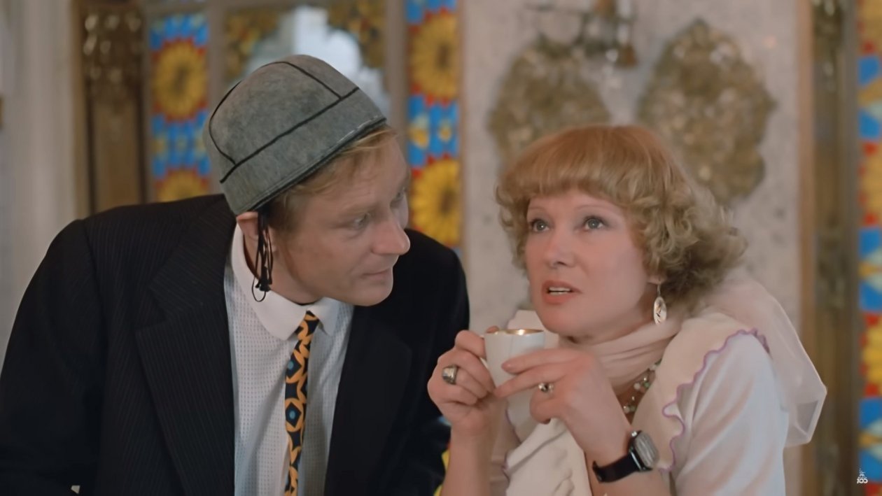 Удалите лишний кадр из культовой комедии СССР за 25 секунд Кадр из фильма &quotЛюбовь и голуби&quot (12+)