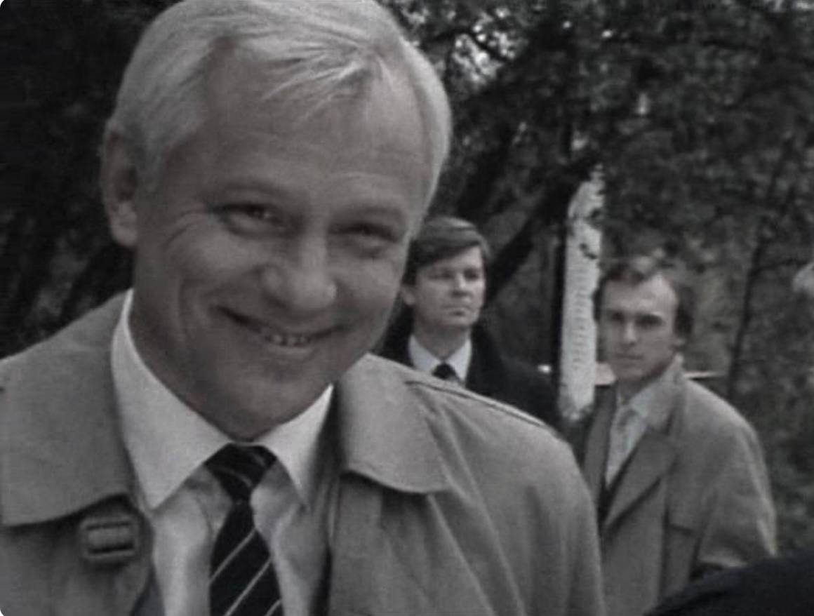 стоп-кадр из сериала 