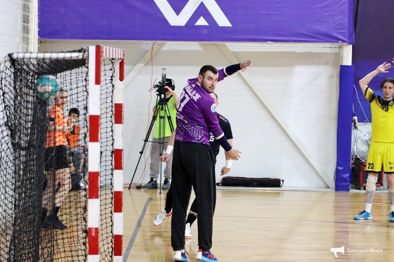 Клуб &quotВиктор&quot со счётом 27:36 проиграл в Подмосковье &quotЧеховским медведям&quot ИА Stavropol.Media