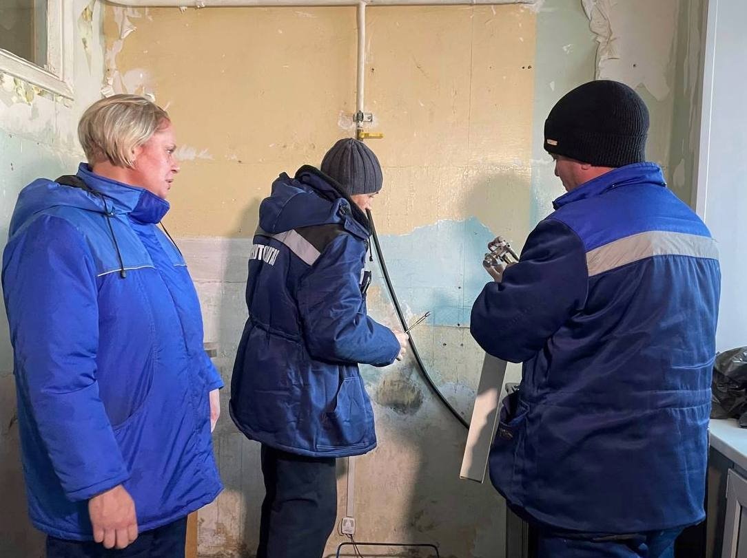 Первый газоанализатор установили в одном из многоквартирных домов Ангарска Тг-канал (18+) мэра АГО Сергея Петрова