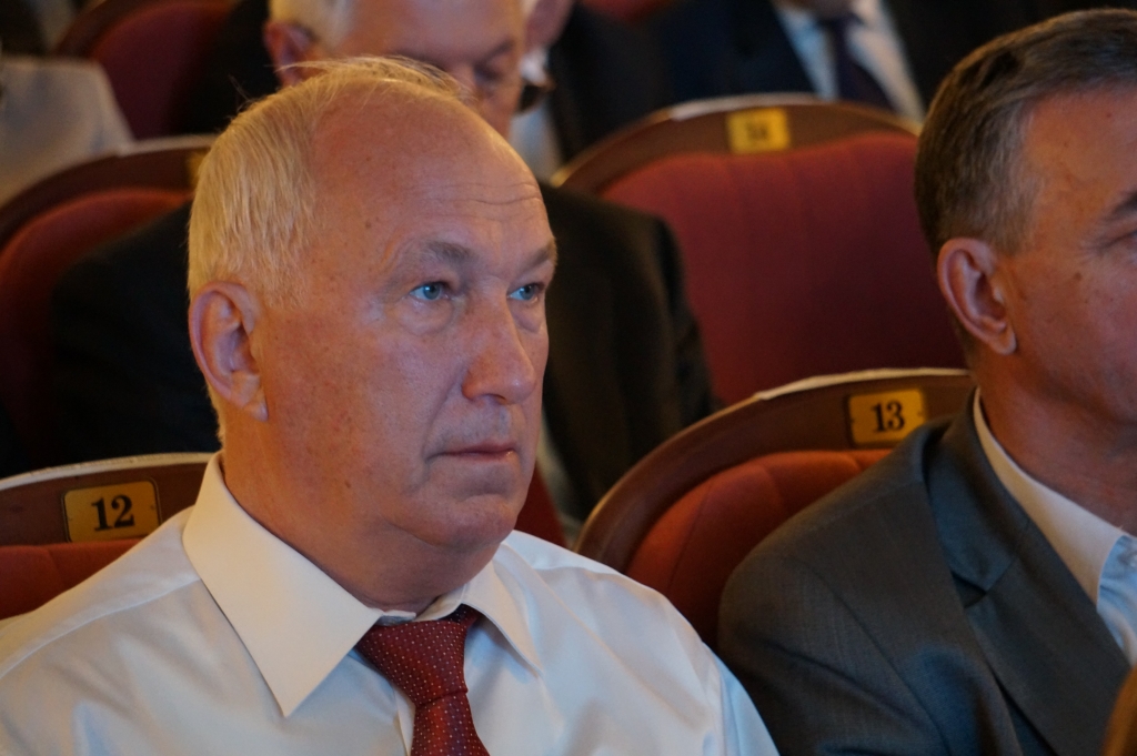 Мэр города Хабаровска Александр Соколов, Фото с места события собственное