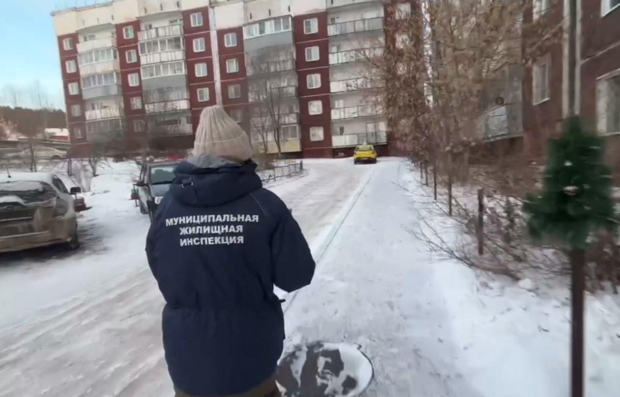 Управляшкам в Улан-Удэ пригрозили дикими штрафами за нечищеные дворы мэрия Улан-Удэ