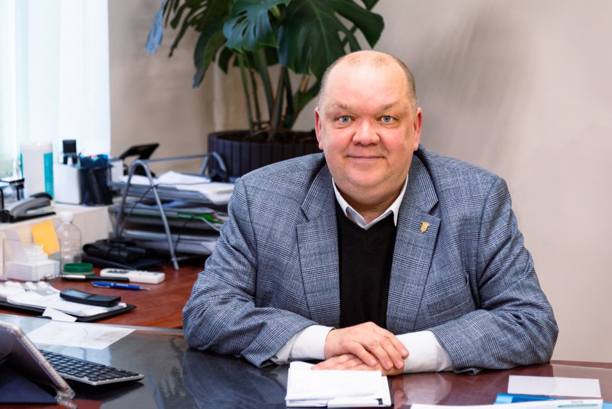 Директор Хабаровского промышленно-экономического техникума Владимир Приходько ИА AmurMedia, Евдокия Сорокина