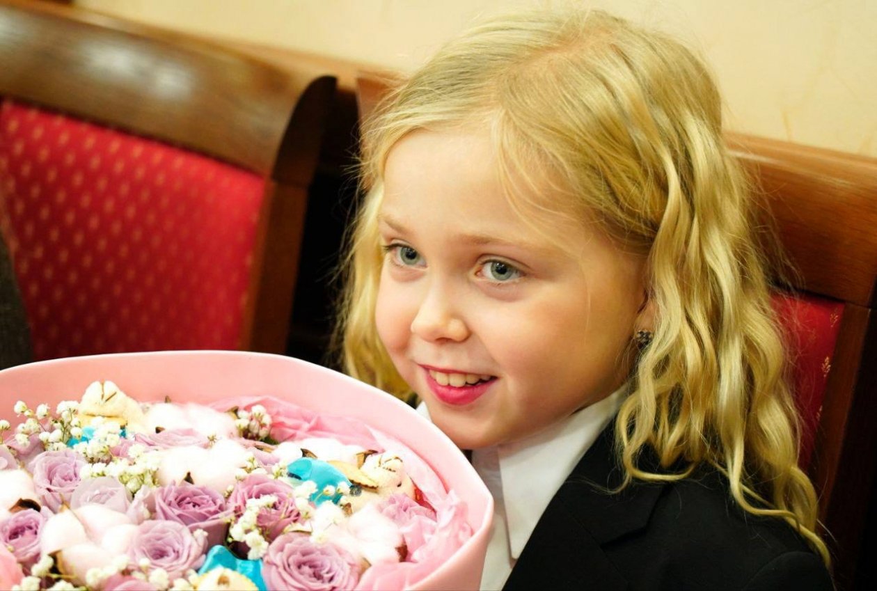 Губернатор Ставрополья передал Маше Никулиной подарок от Деда Мороза Telegram-канал (18+) Владимира Владимирова