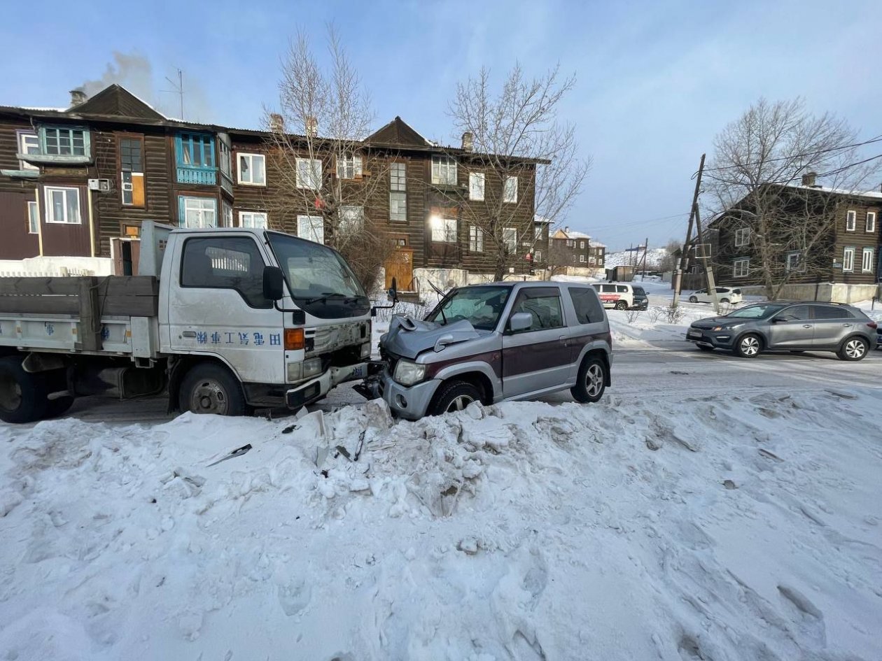 ГАИ раскрыла подробности аварии ГИБДД по Бурятии