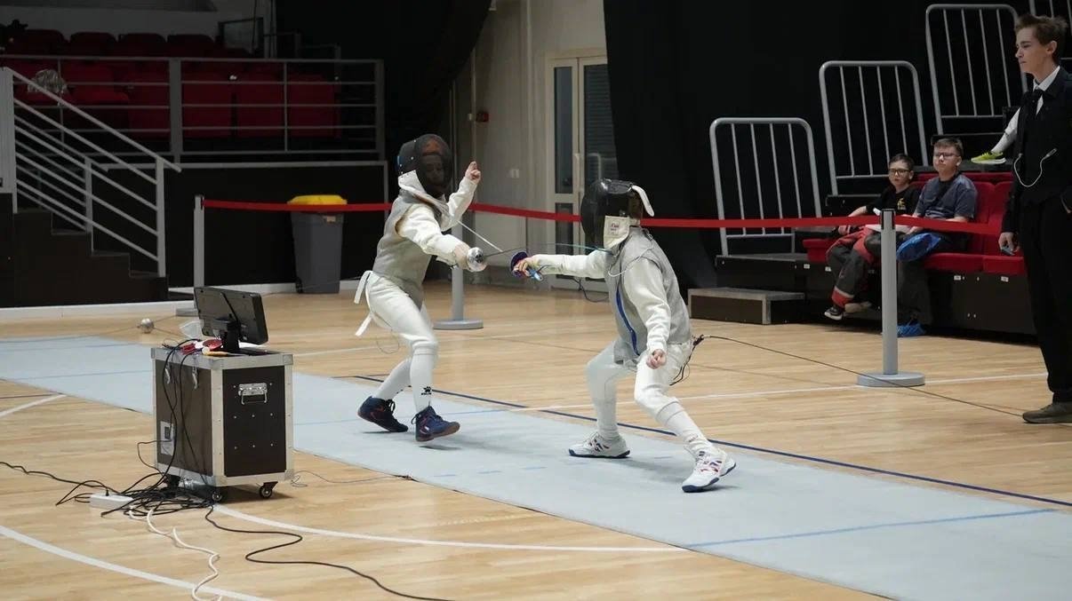 Новогодний турнир города Южно-Сахалинска по фехтованию пресс-служба министерства спорта Сахалинской области