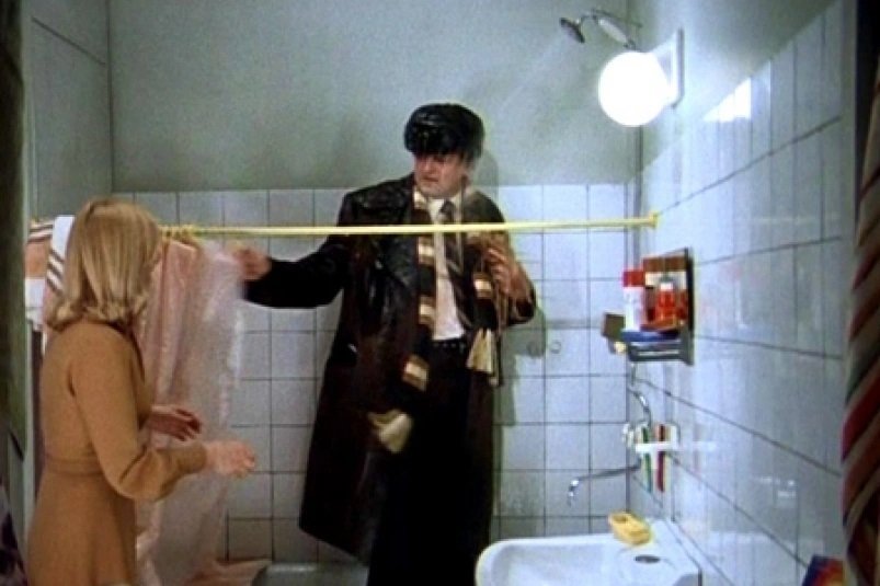 Тематическое фото кадр из фильма &quotИрония судьбы, или С легким паром&quot (12+), 1975 года, режиссер Эльдар Рязанов