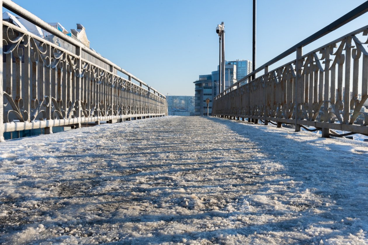 Гололед во Владивостоке ИА PrimaMedia