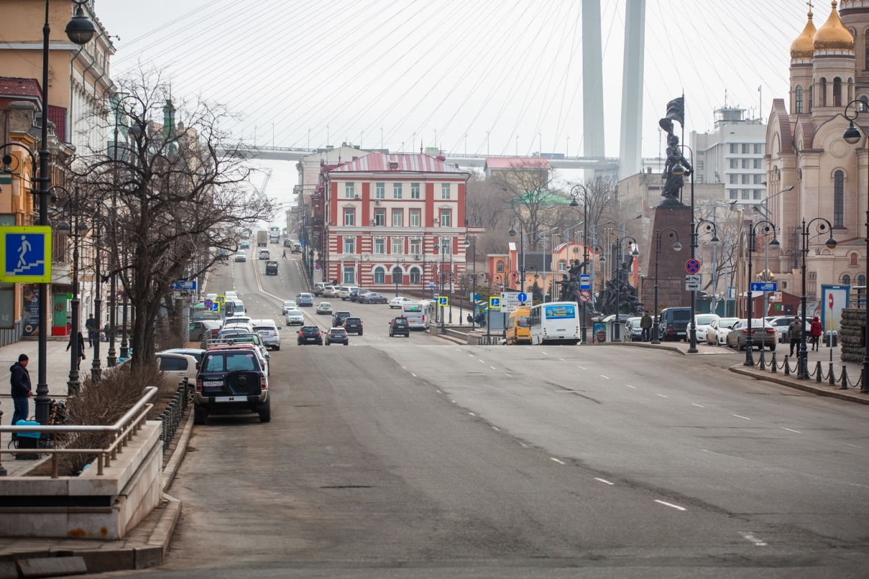 Светланская, Владивосток, площадь центральная, дорога, город Илья Аверьянов, ИА PrimaMedia