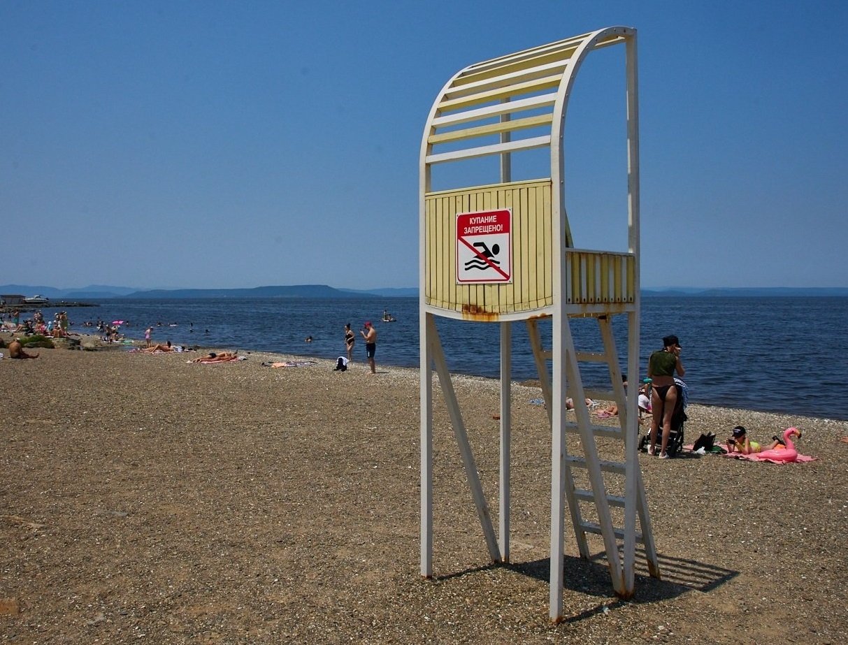 Пляж, спасательная вышка ИА PrimaMedia