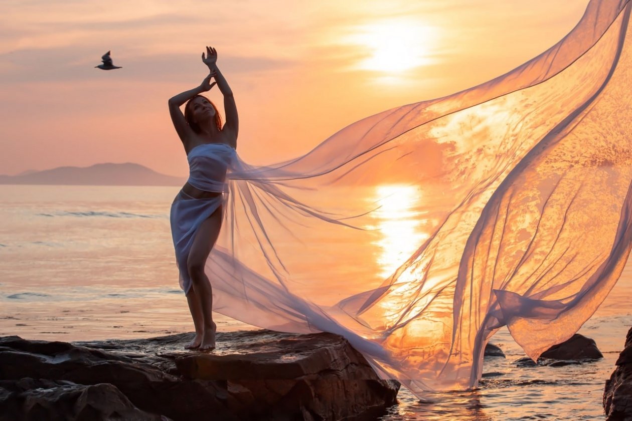 Александра Гончарова, руководитель рекламно-производственной мастерской &quotЭшер&Romashka&quot, преподаватель соло бачаты предоставлено героем публикации