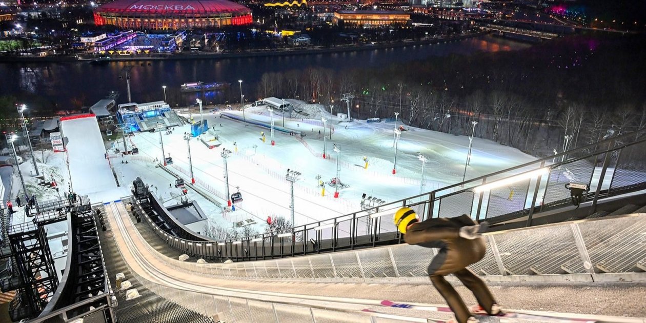 Новый лыжный трамплин открыли в Москве https://www.mos.ru