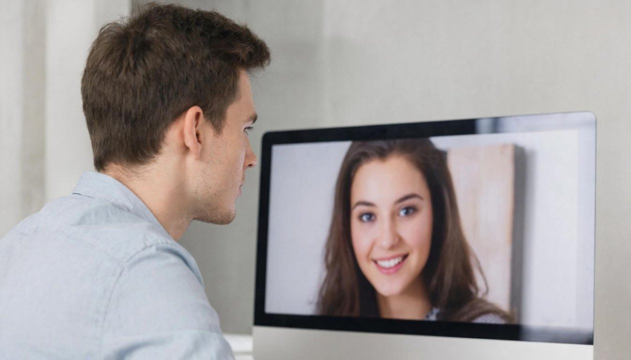 Тематическое фото ИИ GigaChat (18+)