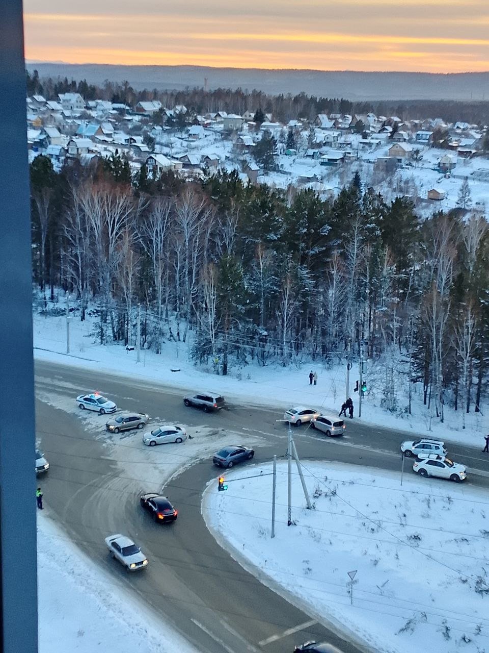 Пробка образовалась из-за ДТП на Мельничном тракте под Иркутском Почекунин Даниил, IrkutskMedia