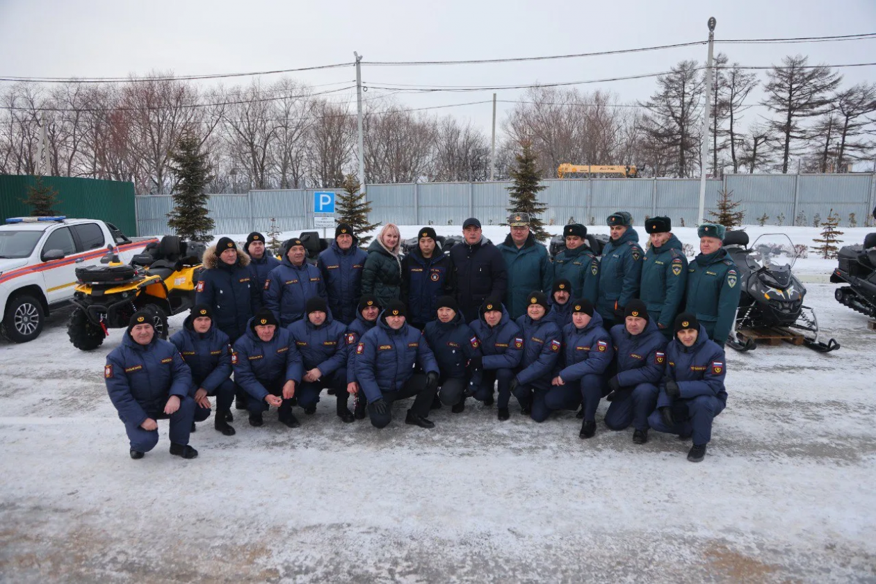 Вручение техники спасателям Сахалинской области пресс-служба правительства Сахалинской области