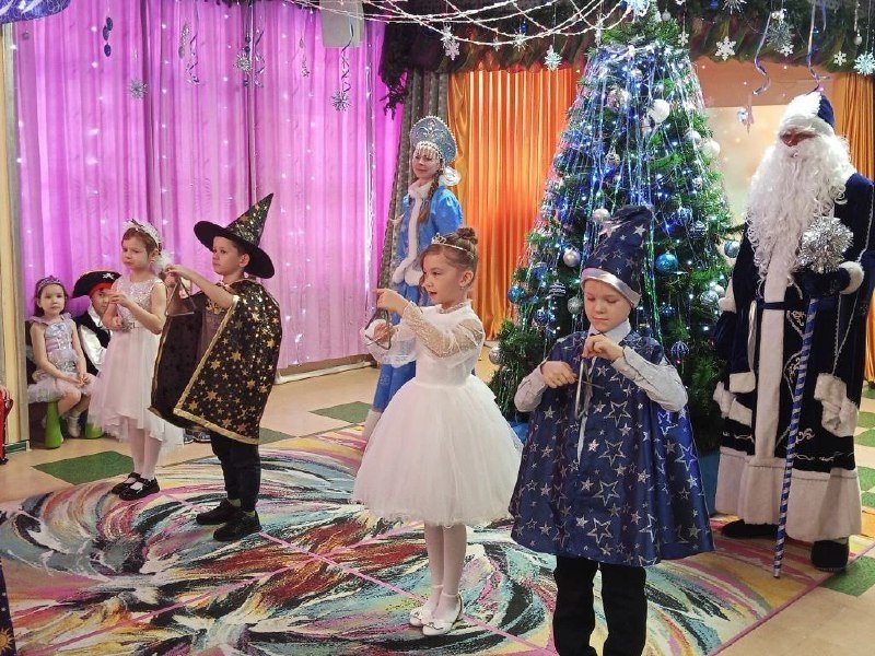 Тематическое фото ТГ-канал (18+) Управления образования г. Хабаровска