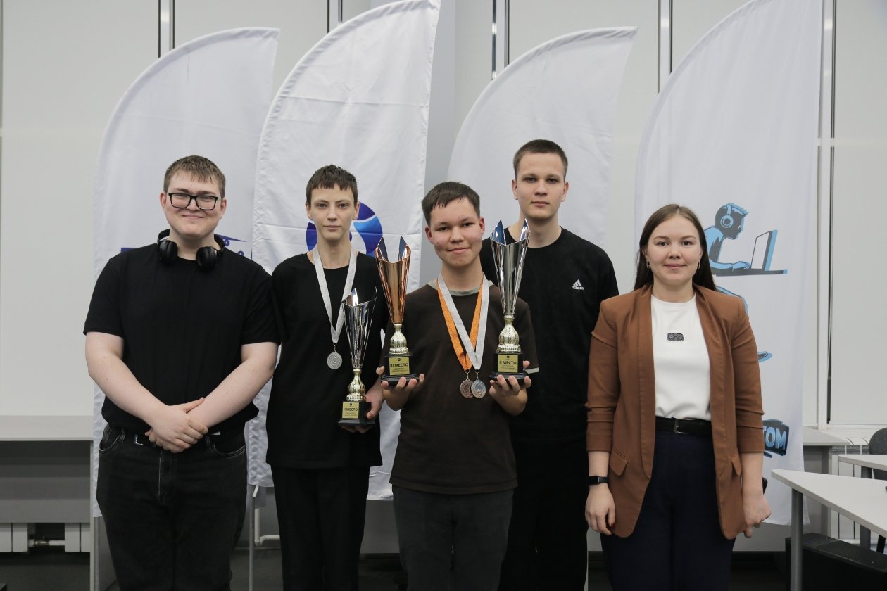 Школьники - победители пресс-службы ППГХО