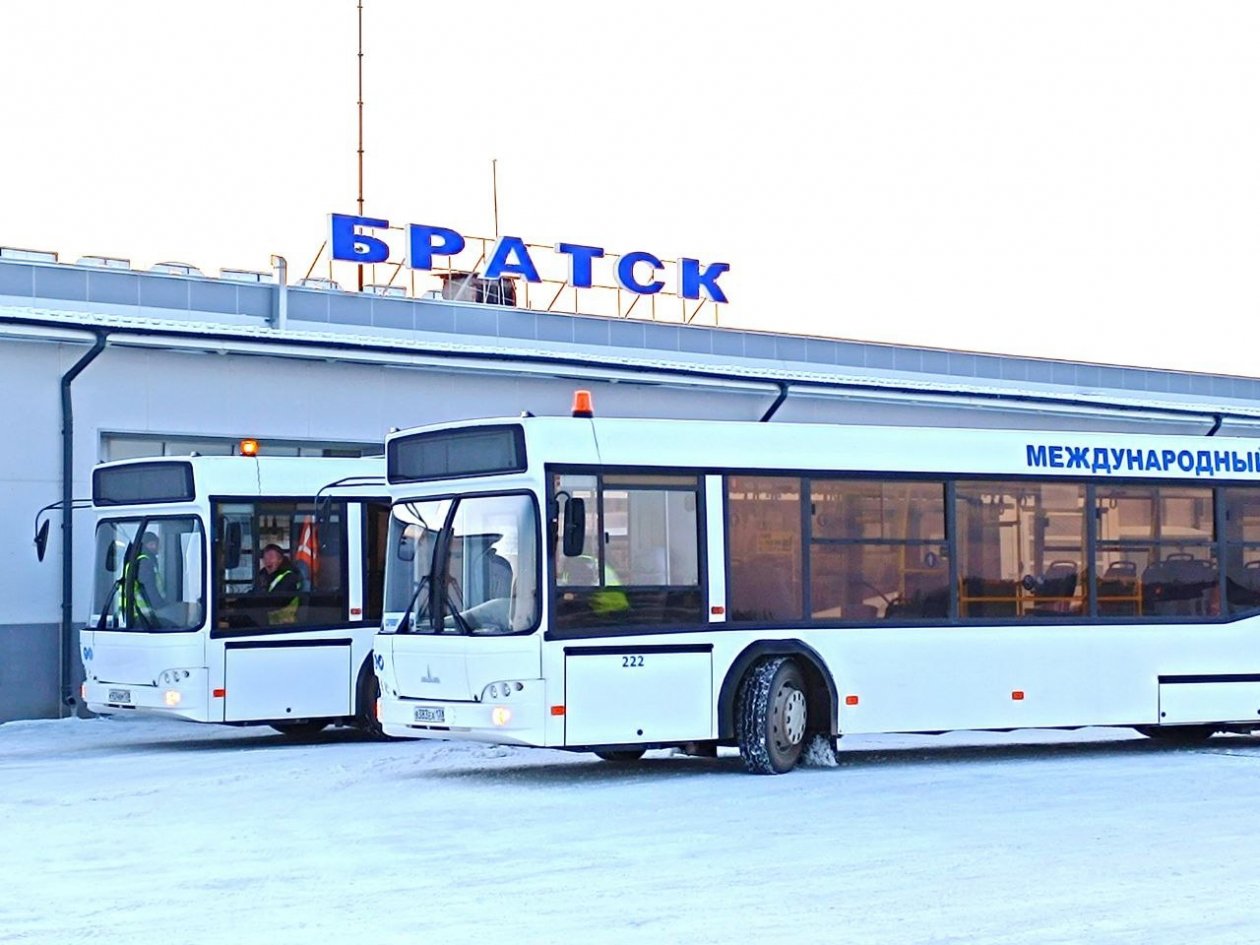 С прибытием в Братск задерживается рейс из Москвы Аэропорт Братска