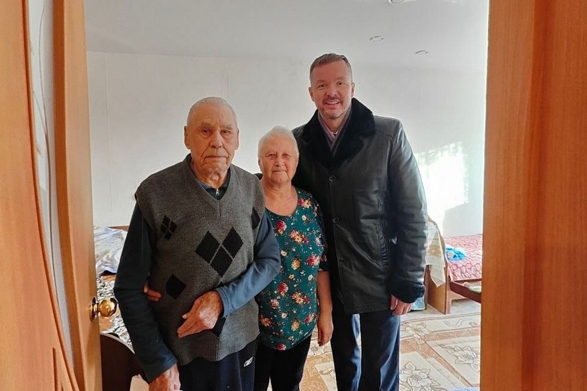 Акция &quotС Новым годом, ветеран!&quot проходит в Иркутской области Пресс-служба ИРО ЕР