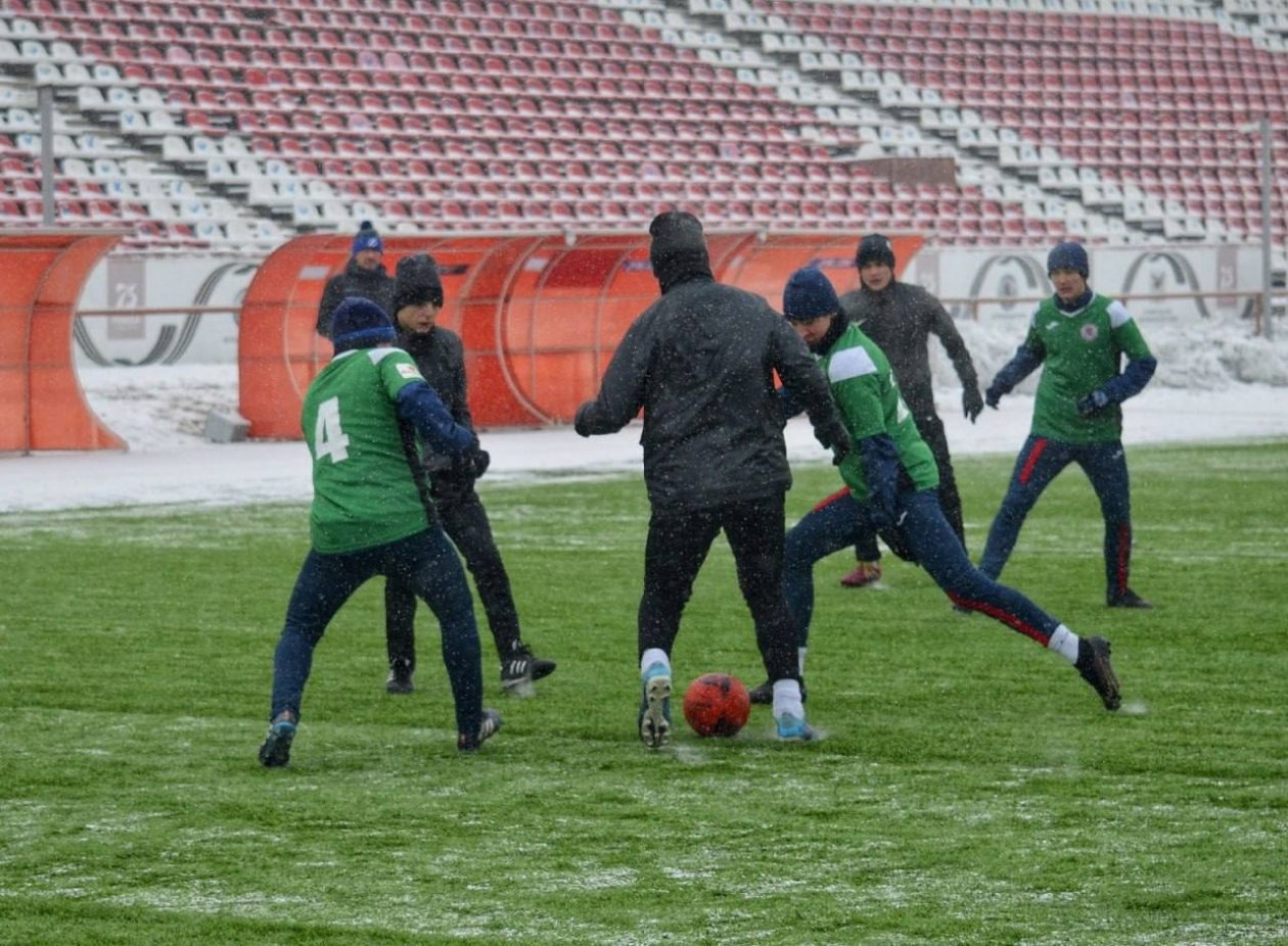 Игра в футбол тг-канал (18+) правительства Забайкалья