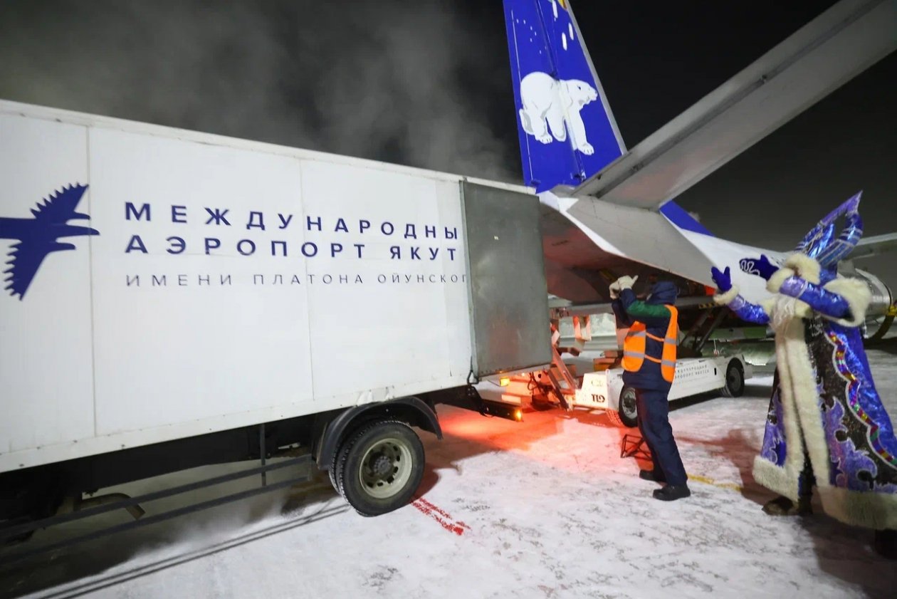 Новогодний завоз в экстремальных условиях  в арктические районы Якутии Андрей Сорокин