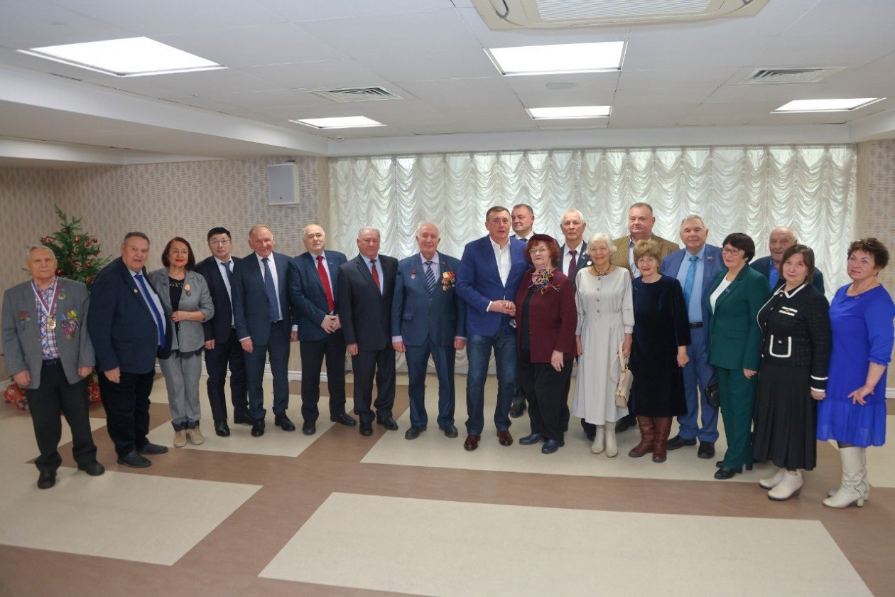 Встреча с &quotСахалинской гвардией&quot пресс-служба правительства Сахалинской области