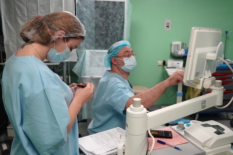 В Иркутске врачи прооперировали пациентку с множеством камней в желчном пузыре Тг-канал (18+) Юрия Козлова