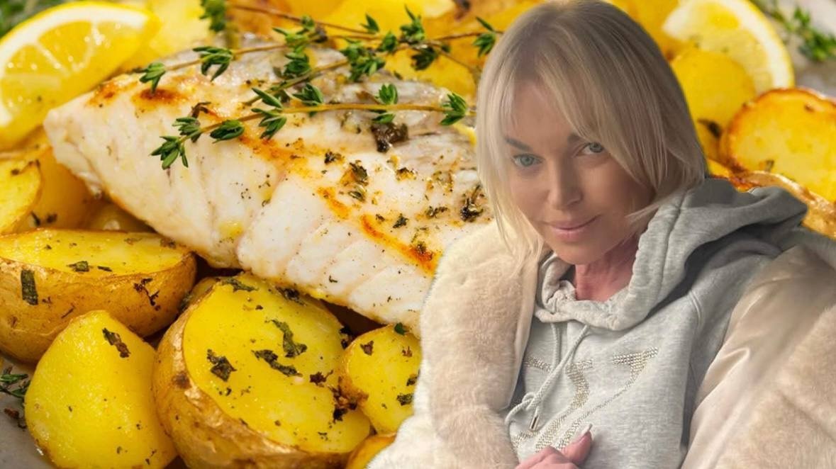 Анастасия Волочкова коллаж сгенерирован ИА UssurMedia на основе соцсетей Анастасии Волочковой