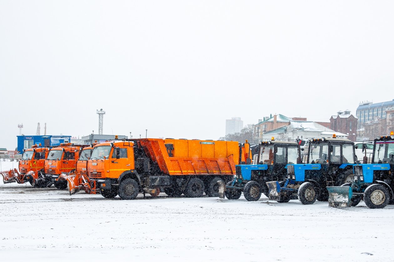 снег, холод, зима, погода, осадки, прогноз, гололед, похолодание, снегоуборочная техника, уборка снега Мария Смитюк, ИА PrimaMedia.ru