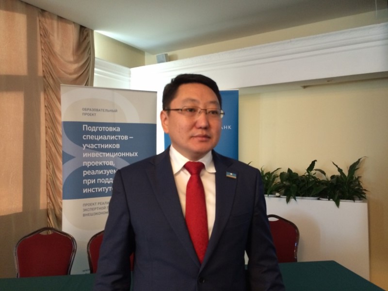 Министр экономики РС(Я) Валерий Максимов Юлия Егорова, YakutiaMedia
