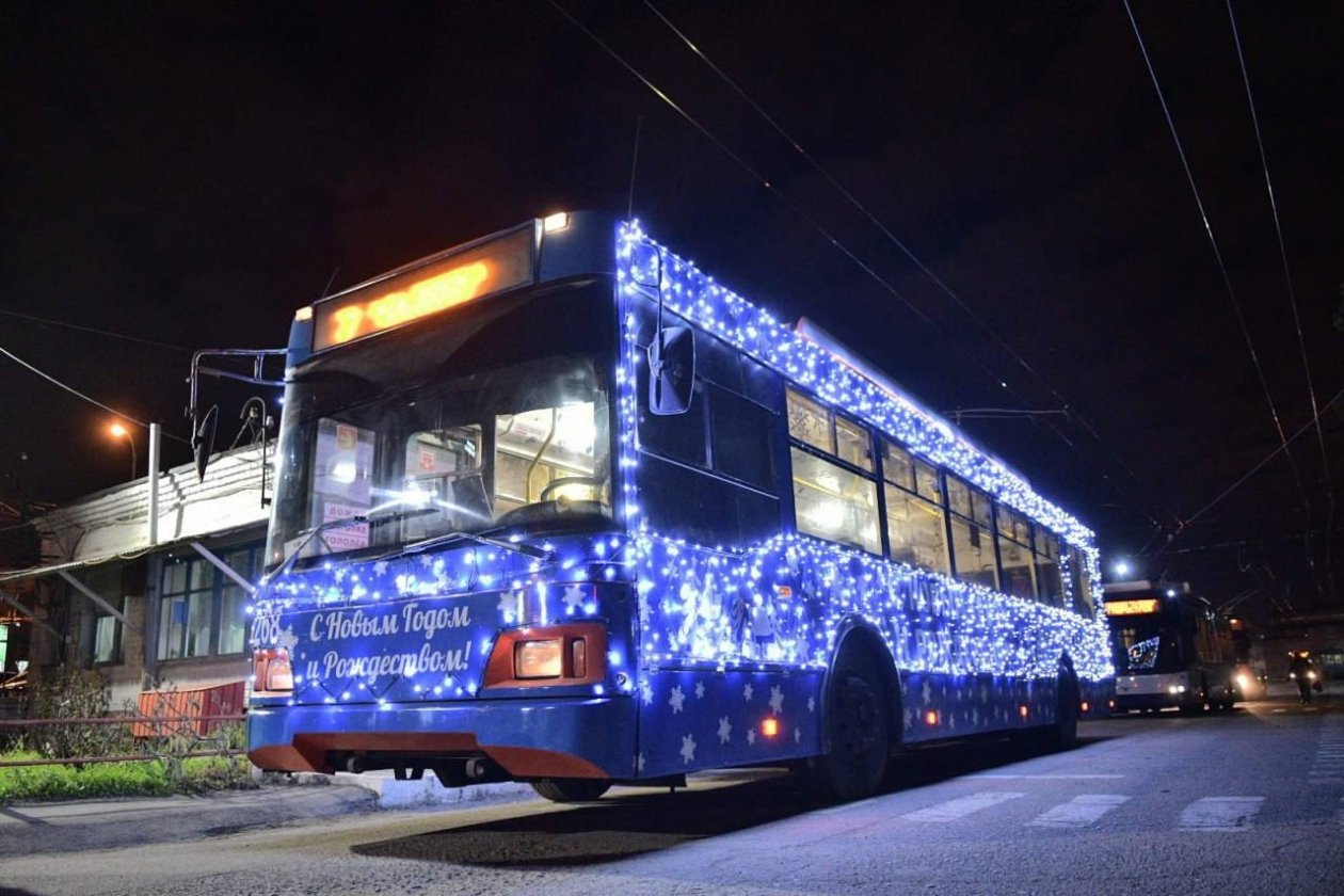 Машину можно украсить гирляндами, но важно знать правила t.me/krdru