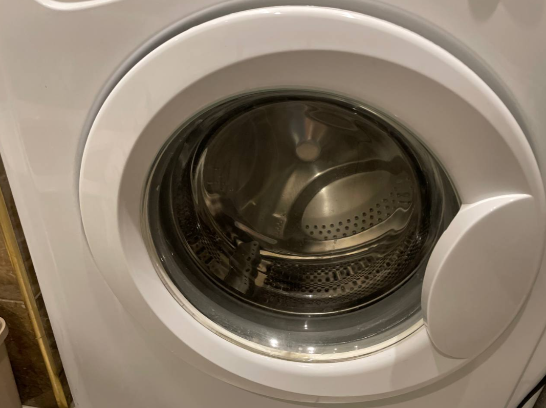 Приготовила эту пасту и нанесла на 2 минуты - и ручка люка стиральной машины стала белоснежной ИА KrasnodarMedia