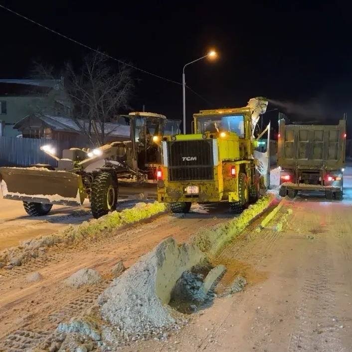 Вывоз снега в Южно-Сахалинске пресс-служба администрации Южно-Сахалинска