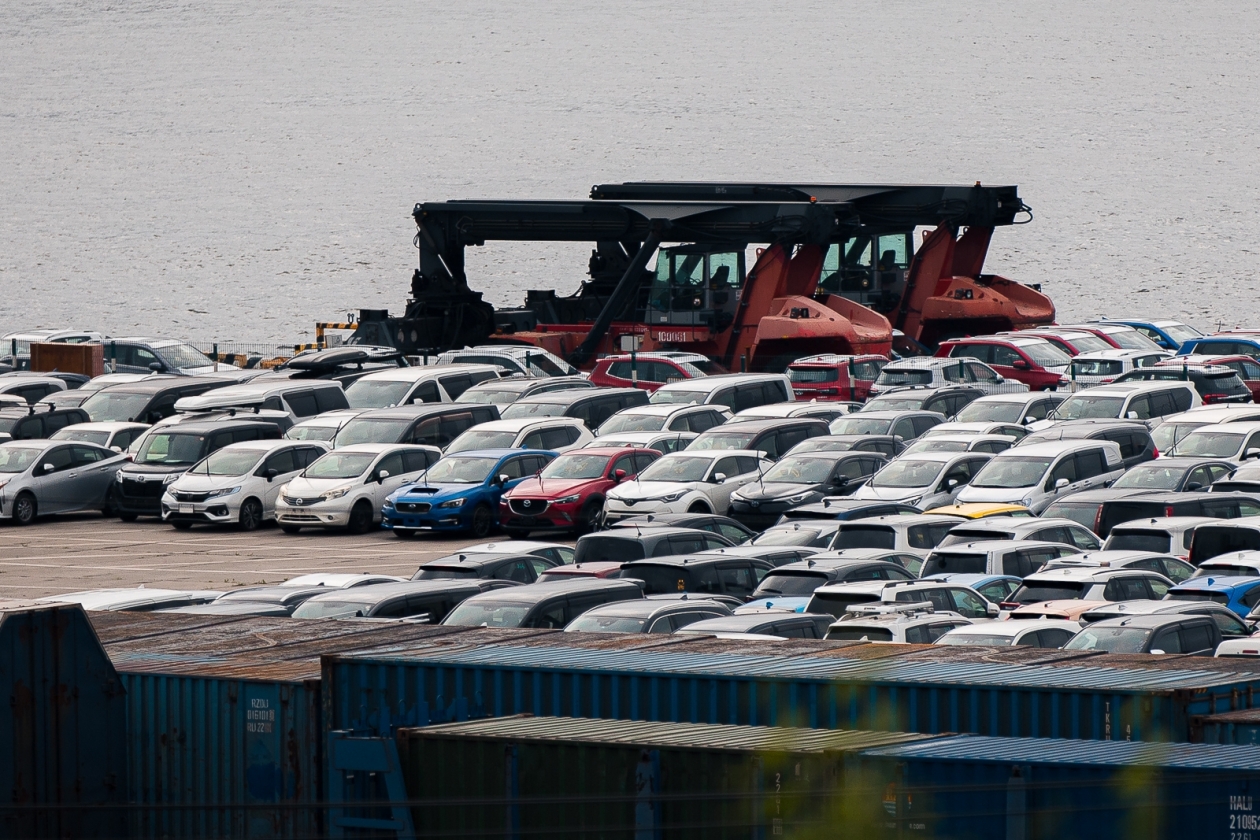 Таможня, аукцион, порт, машины, автомобили, японские авто, растаможка Илья Аверьянов, ИА PrimaMedia