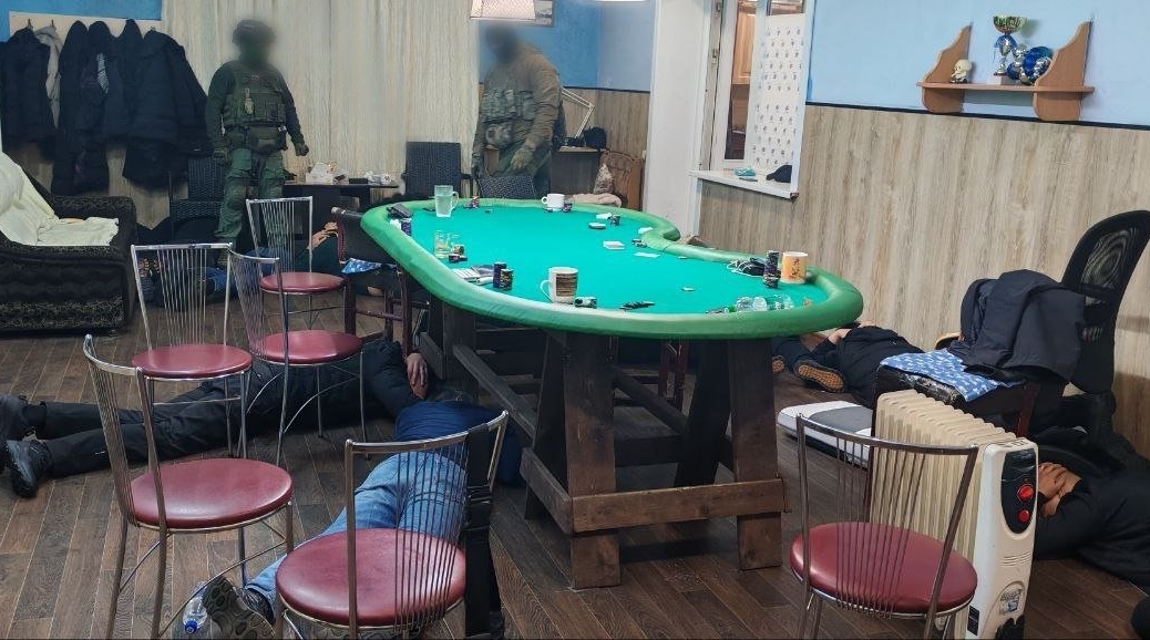 Четверо сахалинцев задержали за организацию подпольного казино в Холмске пресс-служба СУ СК РФ по Сахалинской области