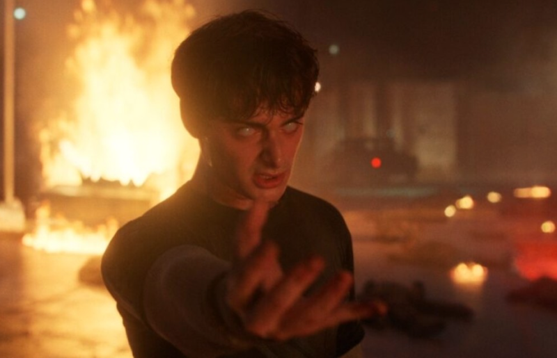 Кадр из сериала &quotОчень странные дела&quot (18+)