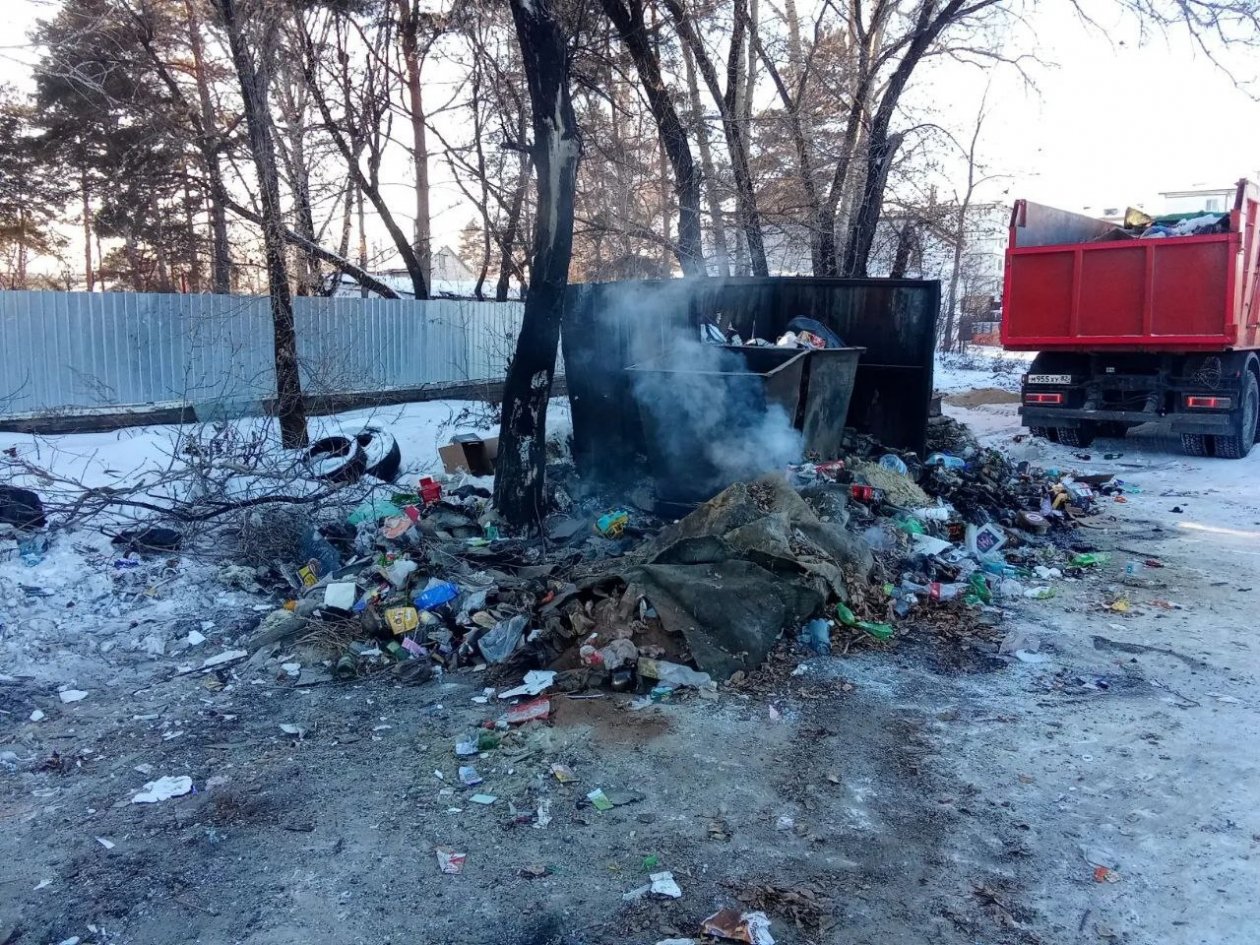 Амурчанам напоминают: свежую золу категорически запрещено выбрасывать министерство природных ресурсов Амурской области