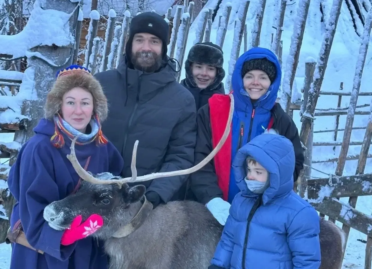 Боярская с Матвеевым показали, где провели новогодние каникулы Центр развития кинопроизводства Мурманской области (0+)
