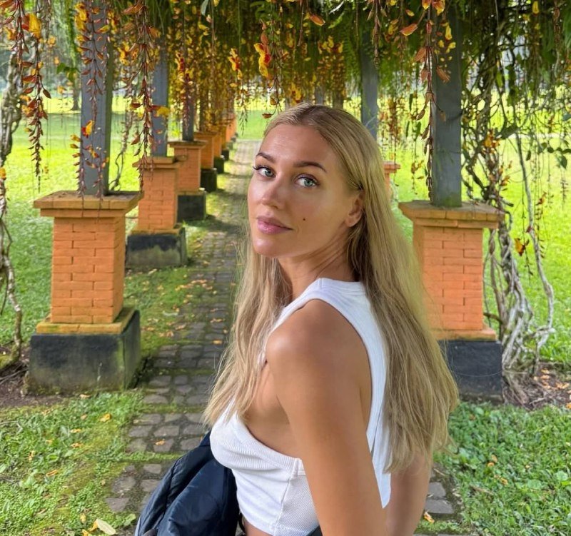 Кристина Асмус соцсети актрисы