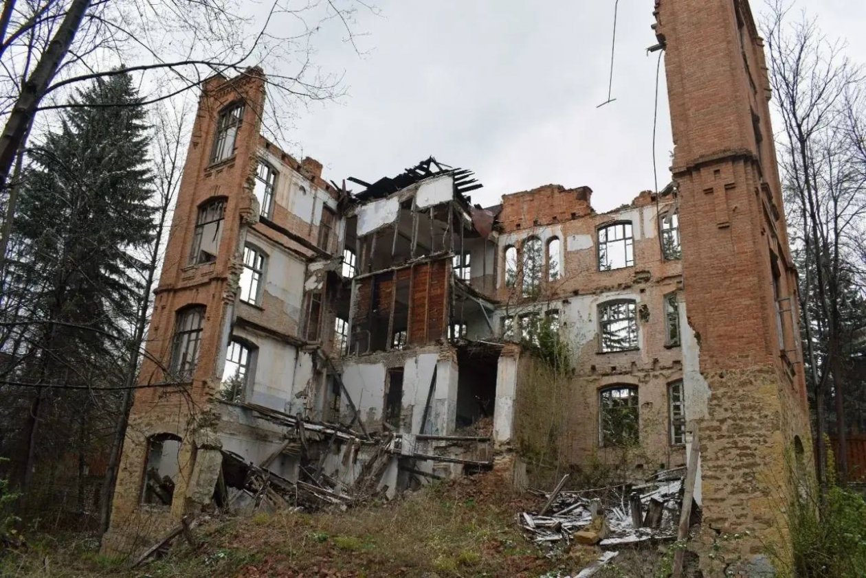 Мужскую гимназию в Кисловодске третий раз выставили на торги Telegram-канал (18+) Евгения Моисеева